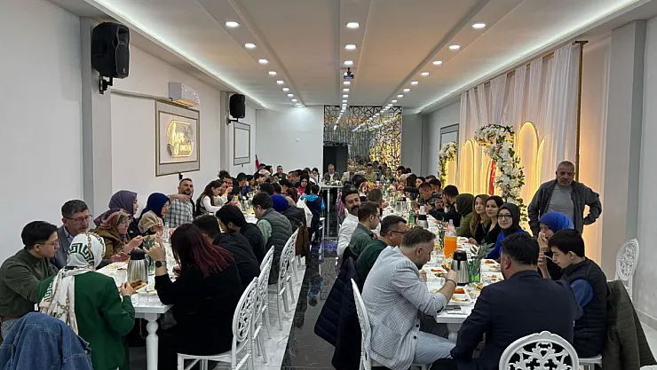 ANDA İnsani Yardımlarda Ciddi Sorumluluk Alıyor