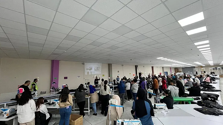 Anne Ve Anne Adaylarına Uyusturucuyla Mücadele Eğitimi