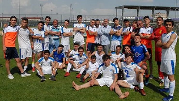 Arabayatağı finali farklı kazandı – Kocatepe Gazetesi