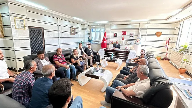 Arazi toplulaştırma kararı alınan köylerin muhtarları bilgilendirildi