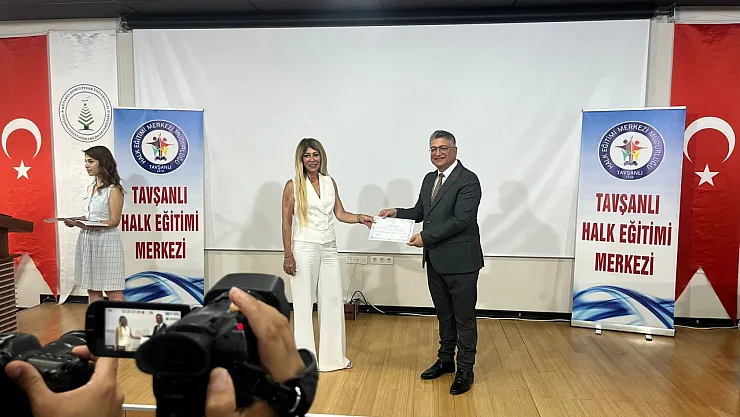 Aşçı Yardımcılığı Kursu Mezunları Tavşanlı'da Gastronomi Şöleni Düzenledi