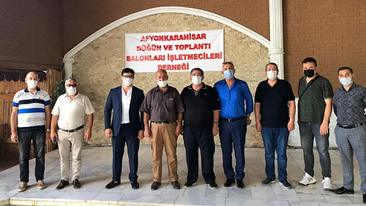 'Aşılama ve etkinlikler sürmeli'