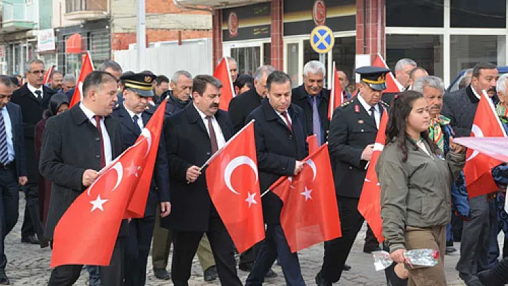 Ata'nın Dinar'a gelişinin 90. yılı anıldı