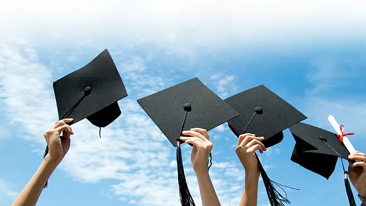 Atatürk İlkokulu mezunlarını verdi – Kocatepe Gazetesi