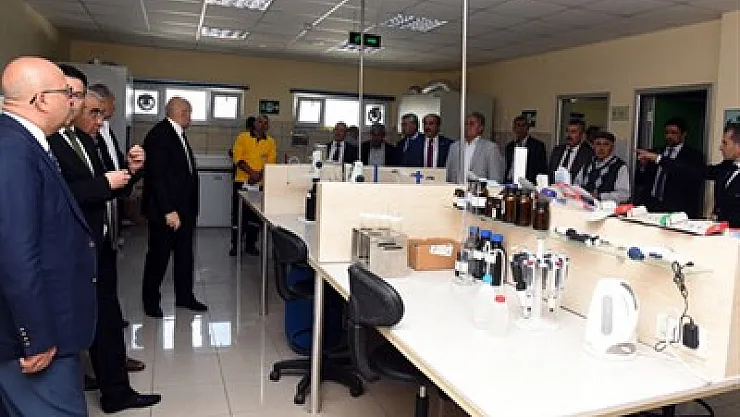 Atıksu Laboratuvarı’na “yeterlik” belgesi – Kocatepe Gazetesi