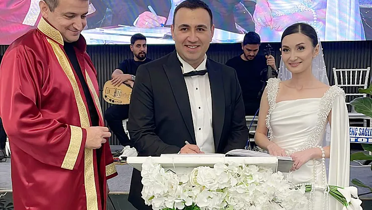 Avukat Çiftin En Mutlu Günü