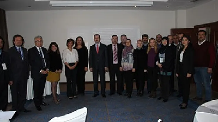 Avukatlara seminer verildi – Kocatepe Gazetesi