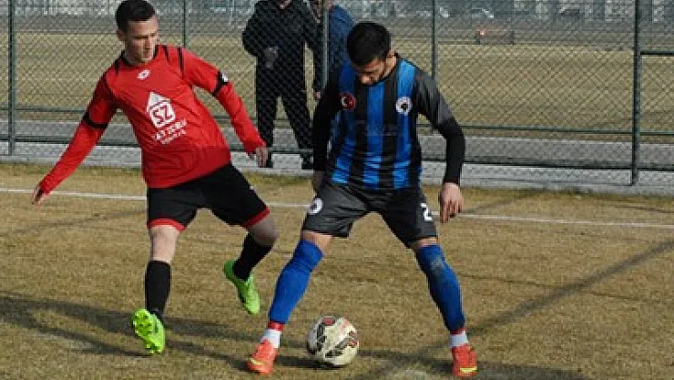Ayhan: 4 – Dinar: 2