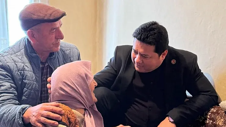 Aynacı: Her Zaman Büyüklerimizin Yanındayız
