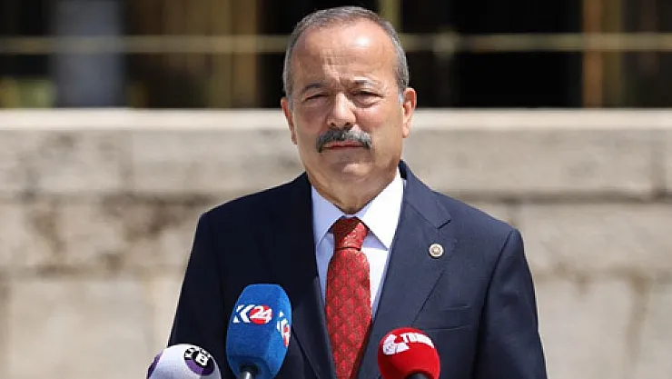'Bahçeli yeni bir hilal çizdi'