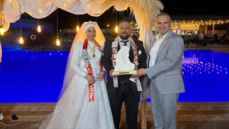 Başkan Dilsiz, Bayırköy'de Ailelerin Mutlu Günlerinde Yanlarında Oldu