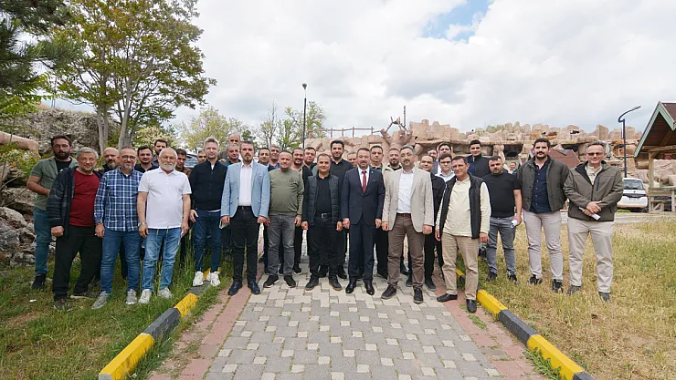 Başkan Ertaş, Sera Yöneticileriyle Toplandı