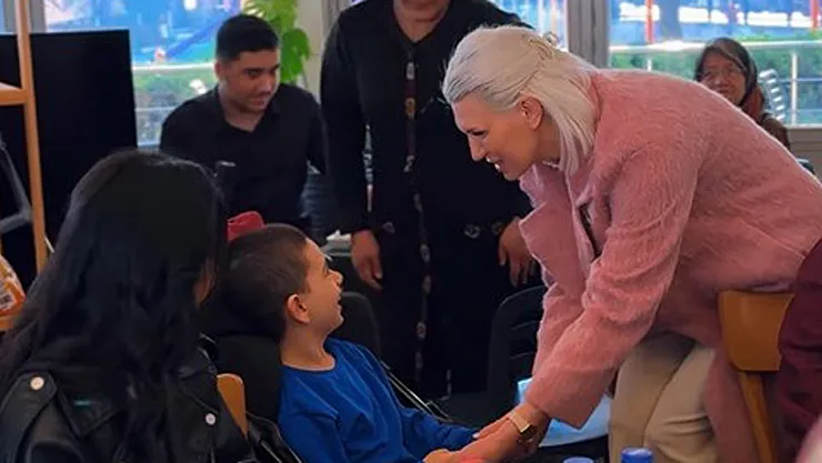 Başkan Subaşı'ndan +1 Mutluluk Kafe Çalışanlarına Özel Ziyaret