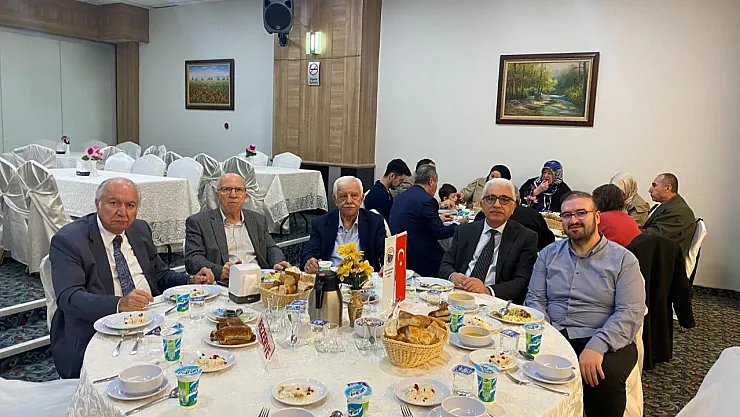 Başkentte Bolvadin Buluşması! Gönül Köprüleri Altın Haşhaş ile Taçlandı