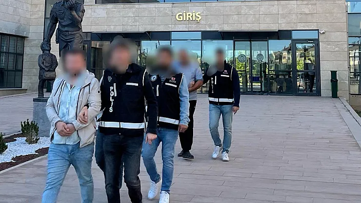 Başmakçı'daki Tefecilik Soruşturmasında 2 Kişi Tutuklandı