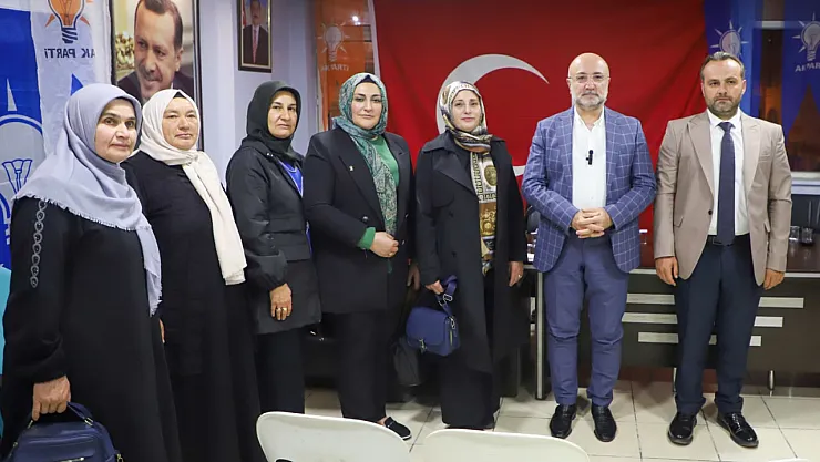'Başörtüsü Mücadelemiz Hafızalarda Tazeliğini Koruyor'