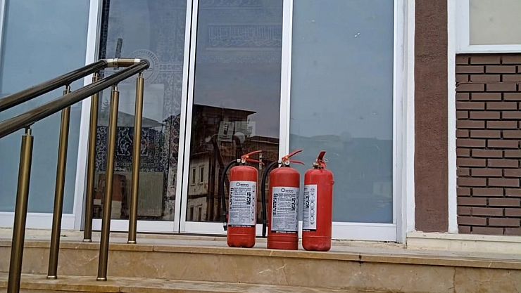 Bayırköy'de Yangın Tüpleri Yenilendi