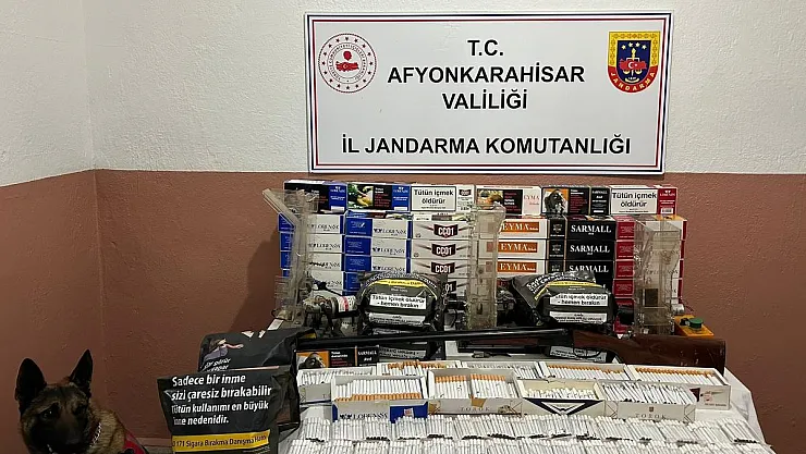 Belediye çalışanları kaçak içki operasyonunda yakalandı