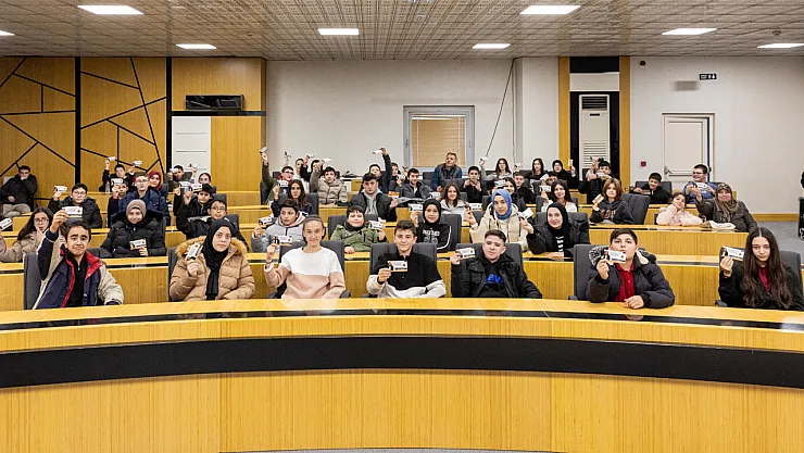 Belediyeden Gençlere Yapay Zekâ Desteği