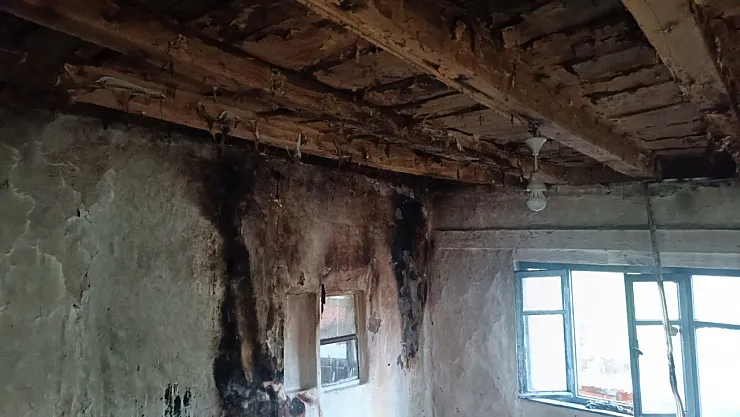 Bilecik'te Bir Eve Yıldırım Düştü