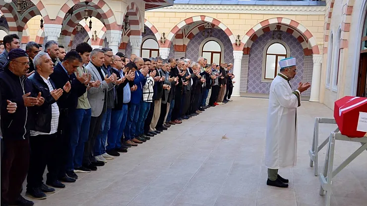 Bilecik'te Emekli Polis Mehmet Pehlivan'a Son Görev