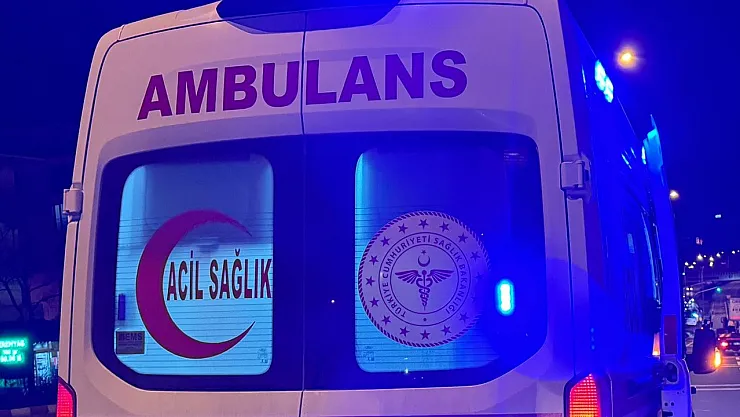 Bilecik'te Motosiklet İle Kamyonet Çarpıştı: 1 Yaralı