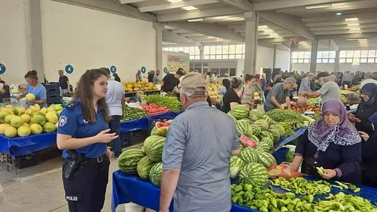 Bilecik'te Vatandaşlara Dolandırıcılık Ve Güvenlik Eğitimi