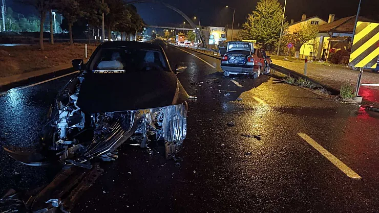 Bilecik'teki Trafik Kazasında 2 Kişi Yaralandı