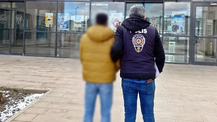 Bir Dolandırıcı Daha Cezaevinde