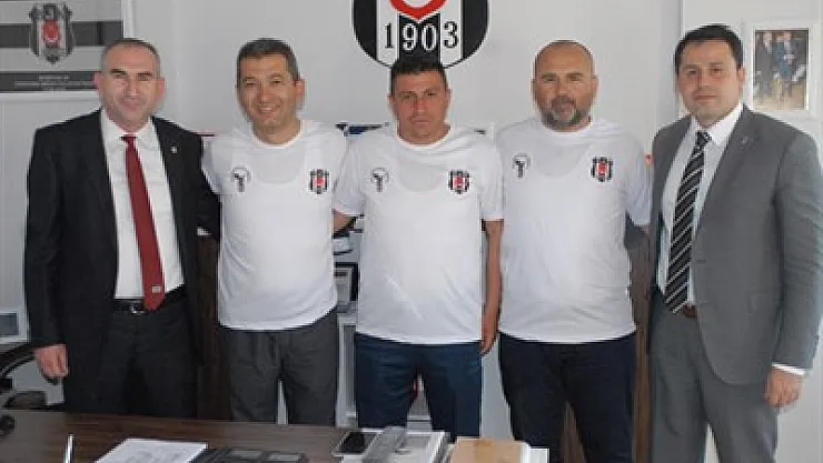 BJK Futbol Okulu için antrenörlerle anlaşıldı