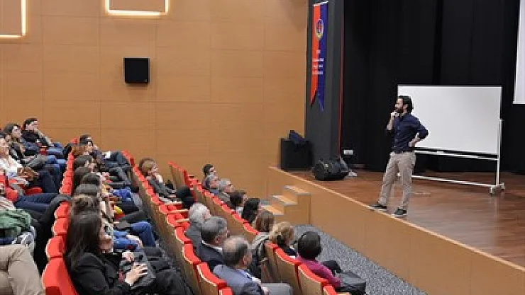 Bolat, TED Afyon Koleji’nde velilerle buluştu