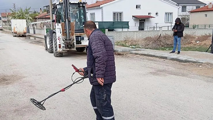 Bolvadin Belediye Ekipleri Tatilde De Çalıştı