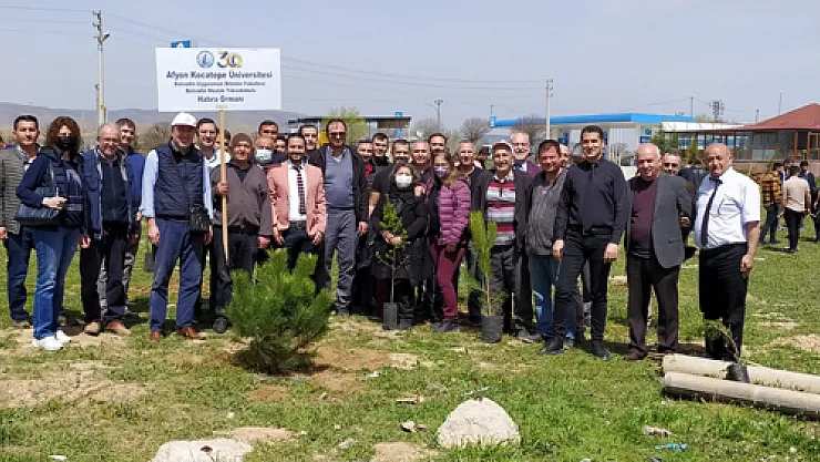 Bolvadin'e 30. yıl hatıra ormanı için fidan dikildi