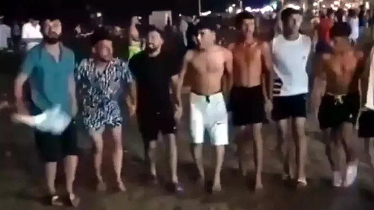 Böyle Başa, Böyle Tarak. PKK marşı ile halay çekmişlerdi, “Ölürüm Türkiye’m” dinletildi
