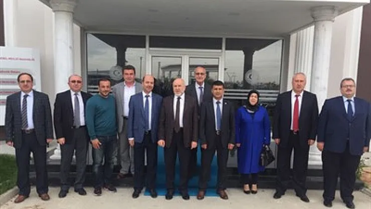 Bozkurt, İGM'yi ziyaret etti – Kocatepe Gazetesi