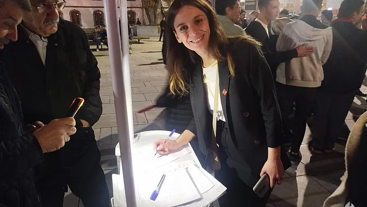 'Bu İmza İmamoğlu'na Özgürlük İmzasıdır'