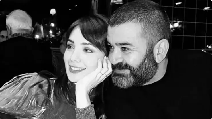 Burcu Kirman Bülent Şakrak Aşkı Bitti Mi?