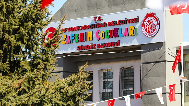 Burcu Köksal'a Öğretmen İsyanı