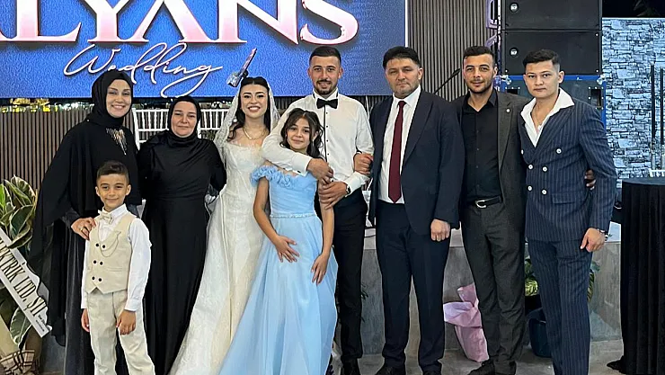 Çetinkaya ve Çevik Ailelerinin Mutlu Günü