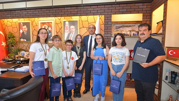 Çöl: Sandıklı dünya arenasında başarıyla temsil edildi