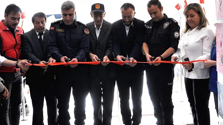 Cumhuriyetin 100. Yılı sergisi açıldı