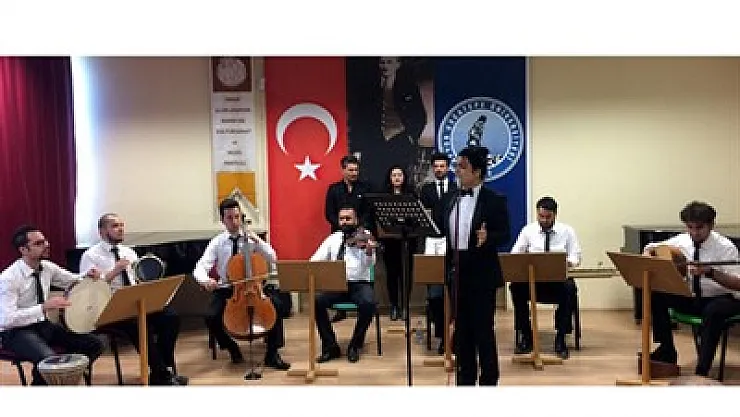 Dede Efendi'nin eseri gitarla icra edildi