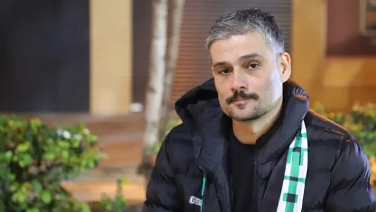 Denizlispor'da Erhan Ergil'den Açlık Grevi