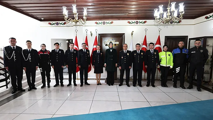 Devlet Ana Afyon Polisini Makamında Ağırladı