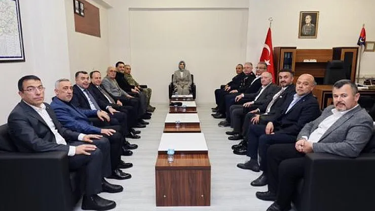 Devlet Ana Asker Karavanası ile İftar Yaptı