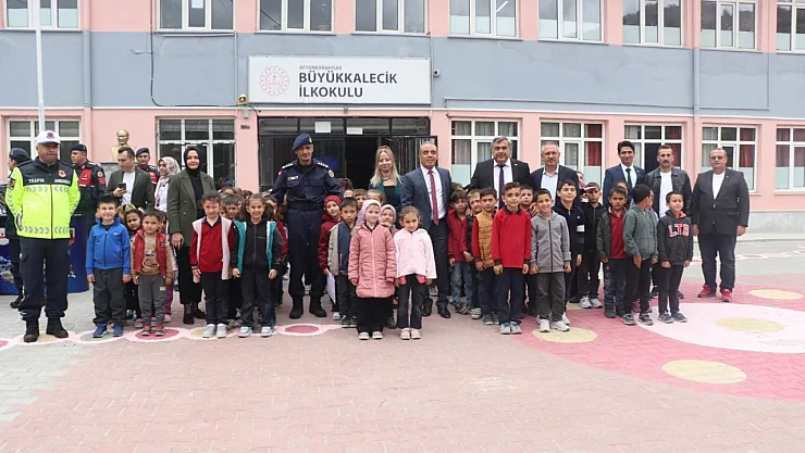 Devlet Ana'nın Öğrencilere Üniforma Sözü Yerine Geldi