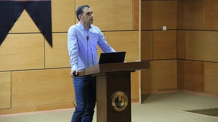 Devlet Hastanesi'nde Sağlık Çalışanlarına Yönelik İletişim Eğitimi