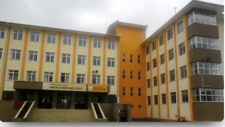 Dinar Fen Lisesi eğitime başlıyor