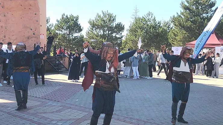 DPÜ Tarih Birliği Topluluğu'nun Oryantasyon Başarısı