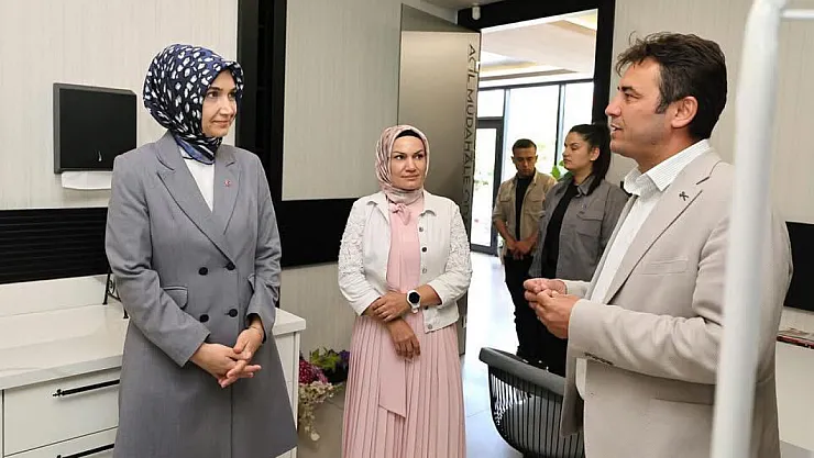 Dr. Tuncer, Vali Yiğitbaşı'na Sağlık Turizmi Çalışmalarını Anlattı